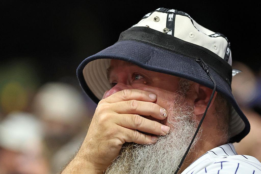 “HE WAITED HIS WHOLE LIFE FOR THIS!” Elderly Brewers Fan’s Emotional Reaction Captures the Moment a 57-Year Dream Finally Came True